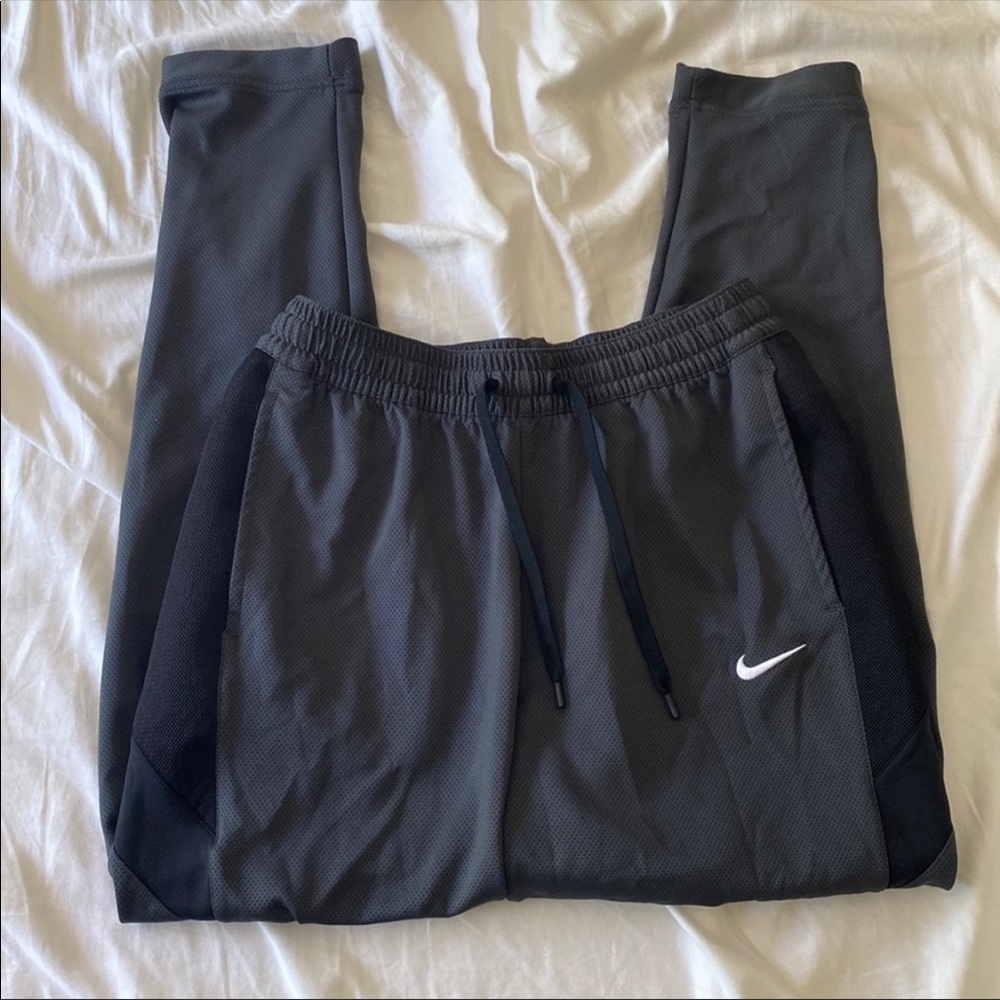 Nike joggers size large